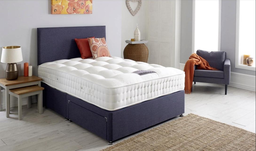 Navy divan bed room-set